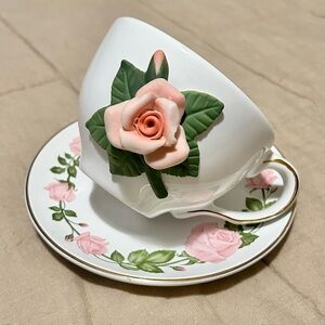 Teleflora Gift 3D Rose Teacup and Saucer
